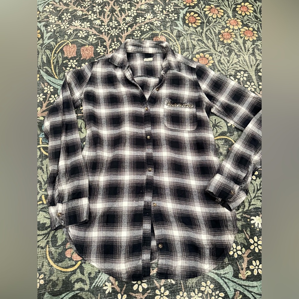 Hollister Plaid Shirt Gray Black Button Up Women’s Size Small